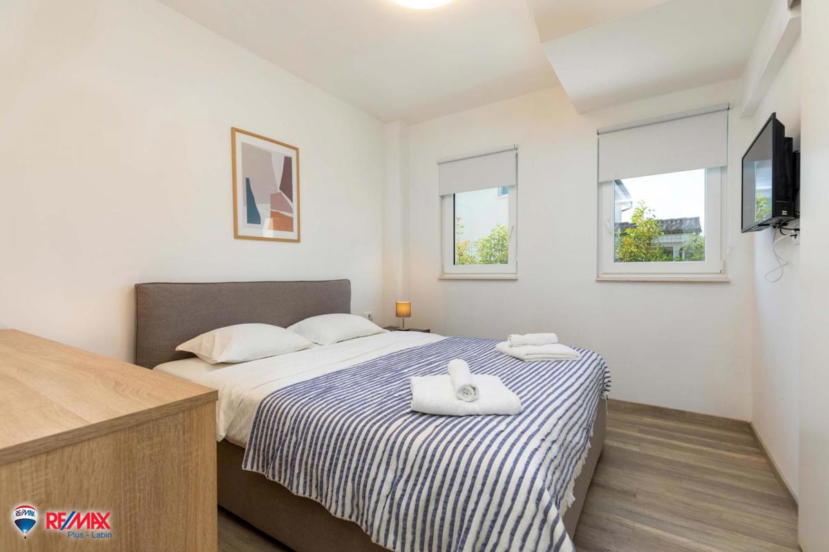 Villa Sveti Lovreč Labinski, Raša, 120m2