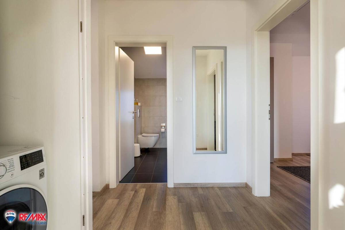 Villa Sveti Lovreč Labinski, Raša, 120m2