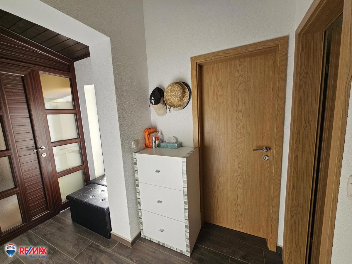 Appartamento Ravni, Raša, 39m2