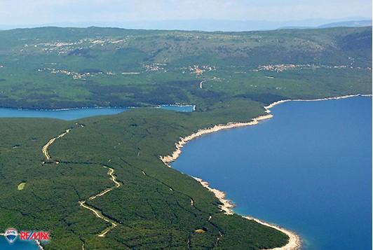 Terreni agricoli Sveti Lovreč Labinski, Raša, 2.700m2