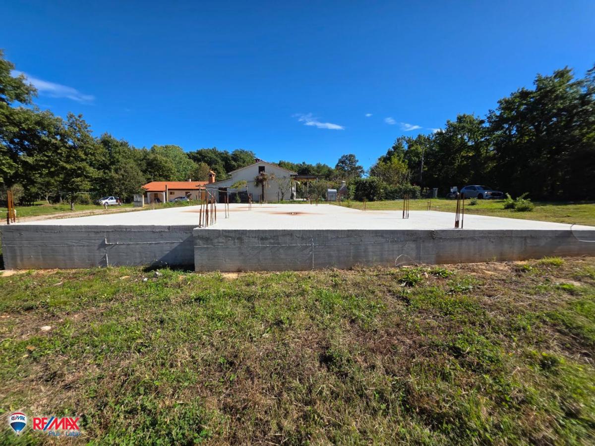 Cantiere Labin, 970m2