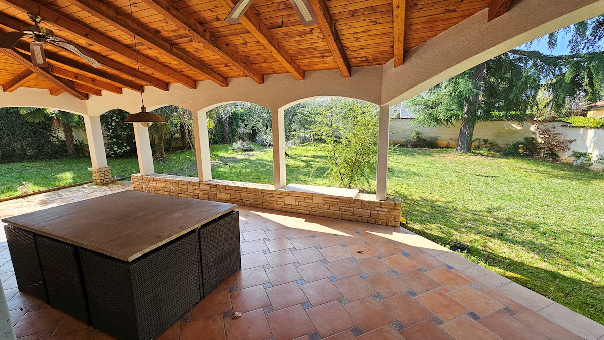 Casa con vista mare a 100 m dalla spiaggia – Dajla