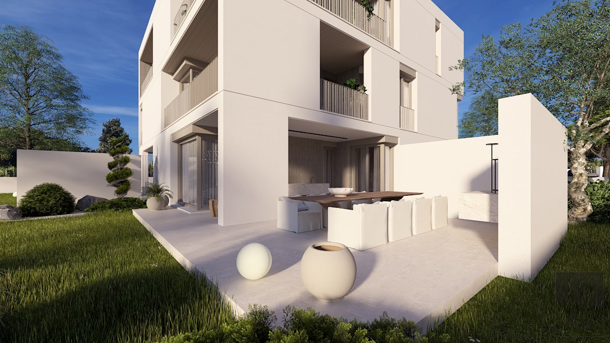 Lusso con giardino privato a Novigrad