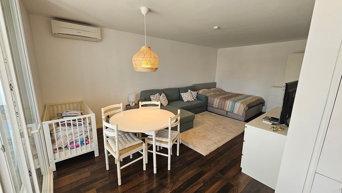 Monolocale vicino al mare – terrazza e posizione top