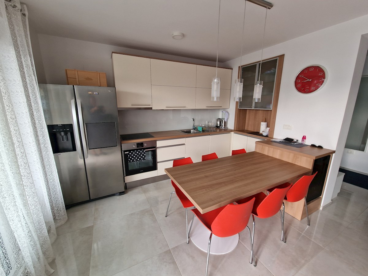 Immobili Istria, vendo appartamento, Novigrad-Cittanova