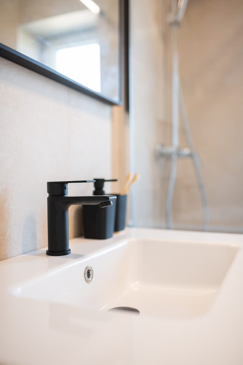 Immobili Istria, vendo appartamento, vicino il mare, Novigrad-Cittanova