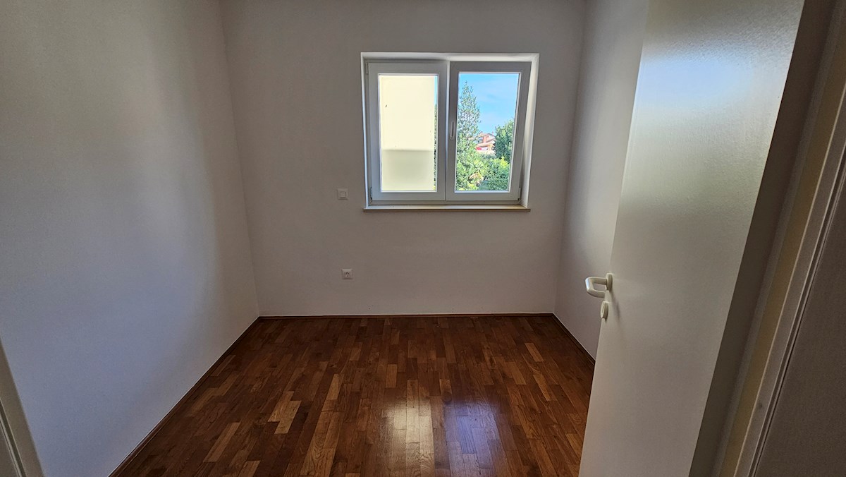 Immobili Istria, vendo appartamento, vicino il mare, Novigrad-Cittanova