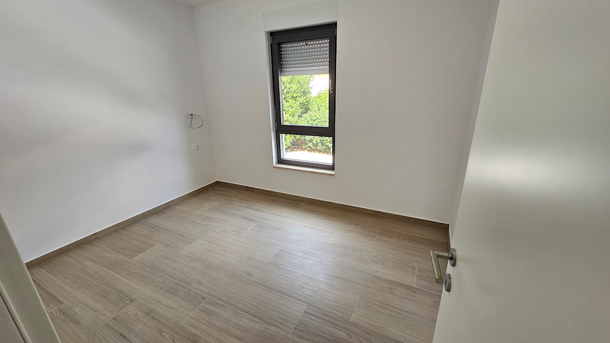 Immobili Istria, vendo apartamento moderno vicino il mare, dintorni Umag-Umago