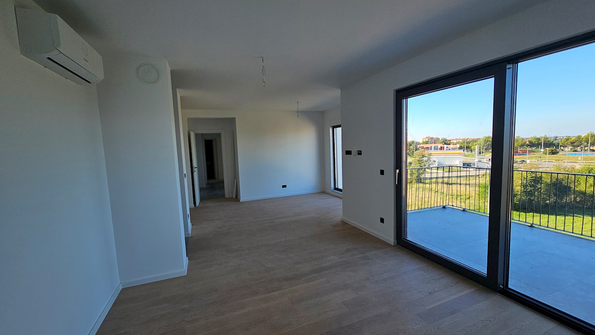 Immobili di lusso Istria, appartamento in vendita nel centro di Umago