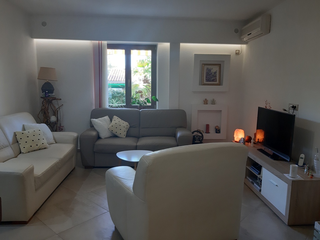 Immobili Istria, vendo appartamento, Novigrad-Cittanova