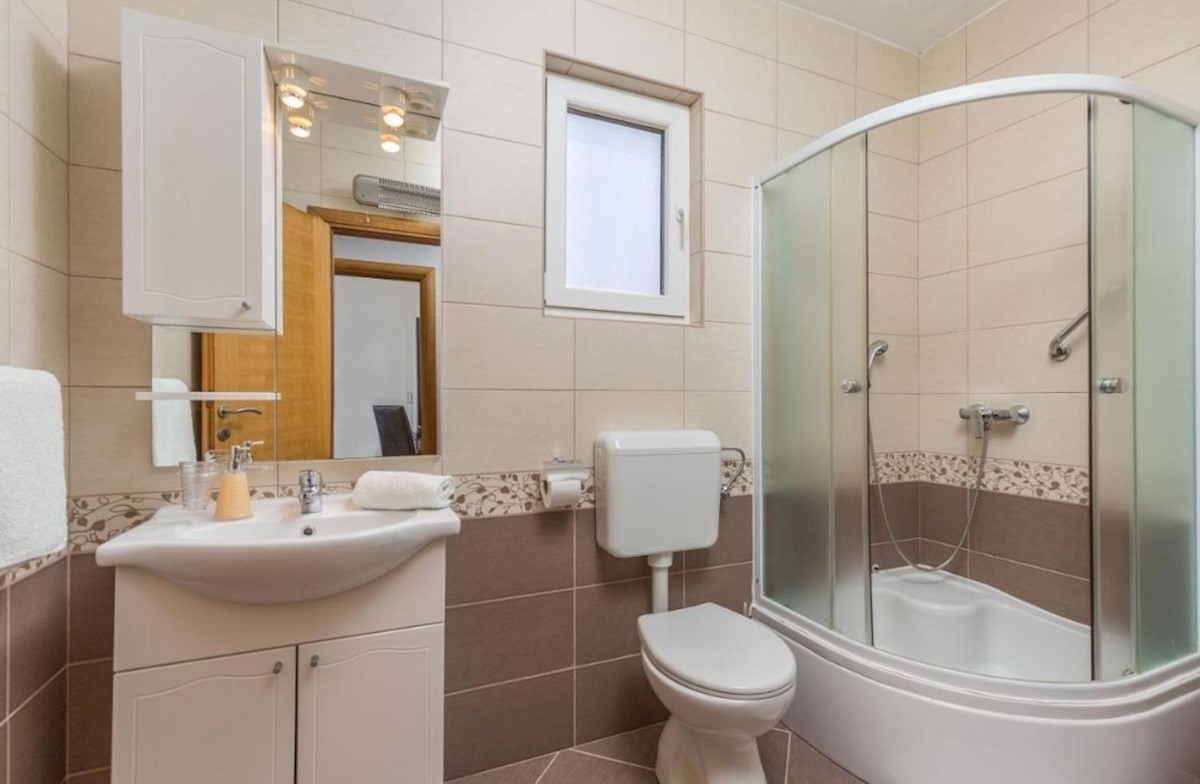 Immobili Istria, vendo appartamento, Novigrad-Cittanova, dintorni Novigrad-Cittanova