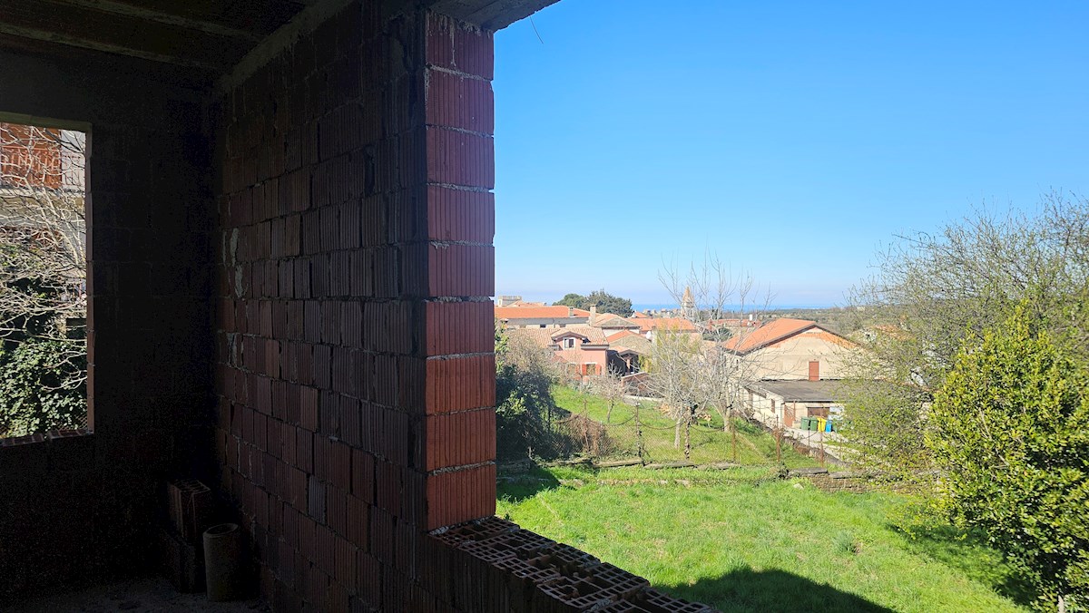 Immobili Istria, vendo casa di pietra, dintorni Buje-Buie
