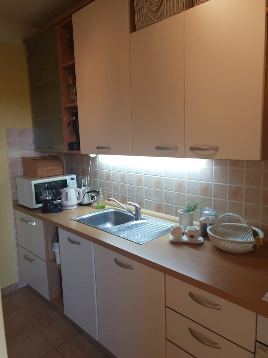 Immobili Istria, vendo appartamento, Novigrad-Cittanova, dintorni Novigrad-Cittanova