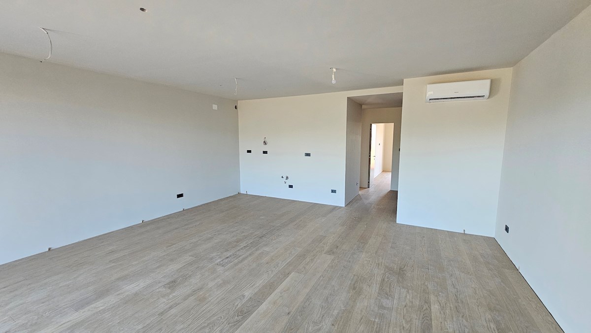 Immobili Istria, vendo appartamento, dintorni Umag-Umago