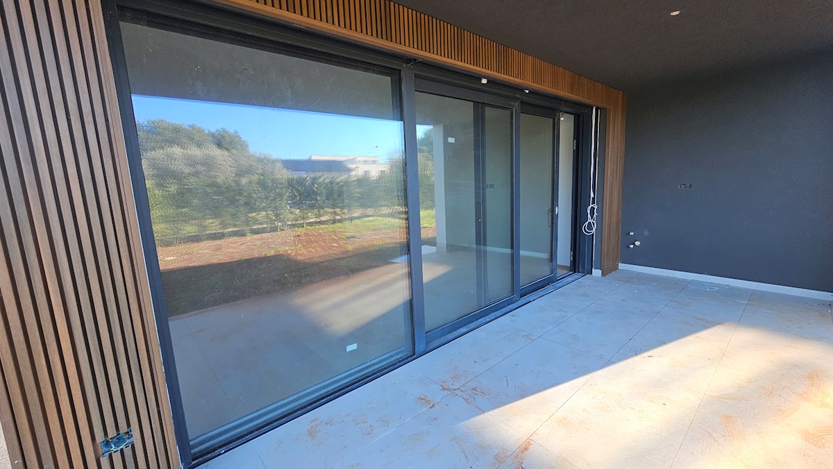 Immobili Istria, vendo appartamento, dintorni Umag-Umago
