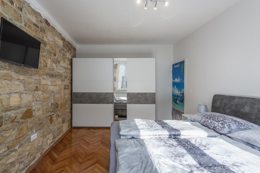 Immobili di lusso Istria, vendo appartamento, Poreč-Parenzo, centro