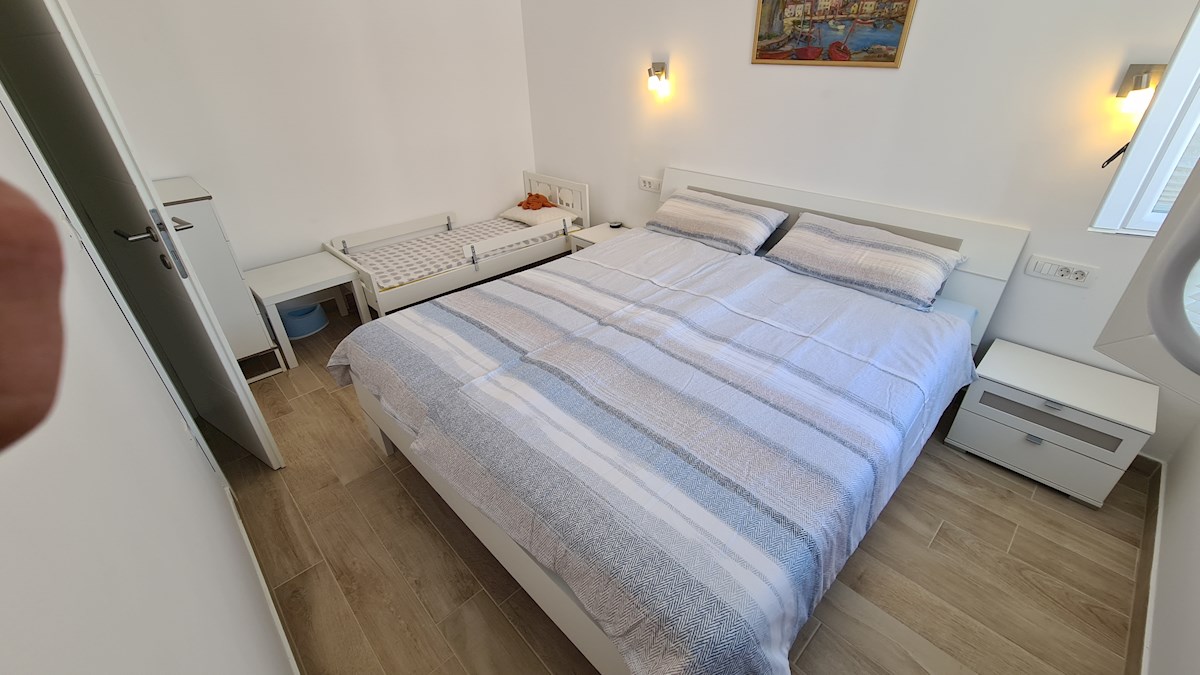 Immobili Istria, vendo appartamento con vista mare, Novigrad-Cittanova