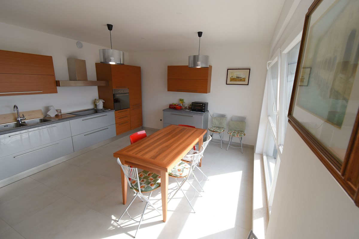 Immobili Istria, vendo appartamento, Novigrad-Cittanova