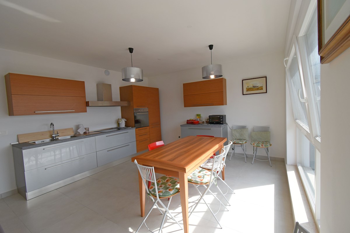 Immobili Istria, vendo appartamento, Novigrad-Cittanova