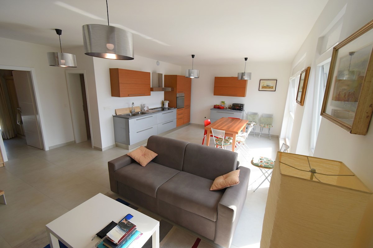 Immobili Istria, vendo appartamento, Novigrad-Cittanova