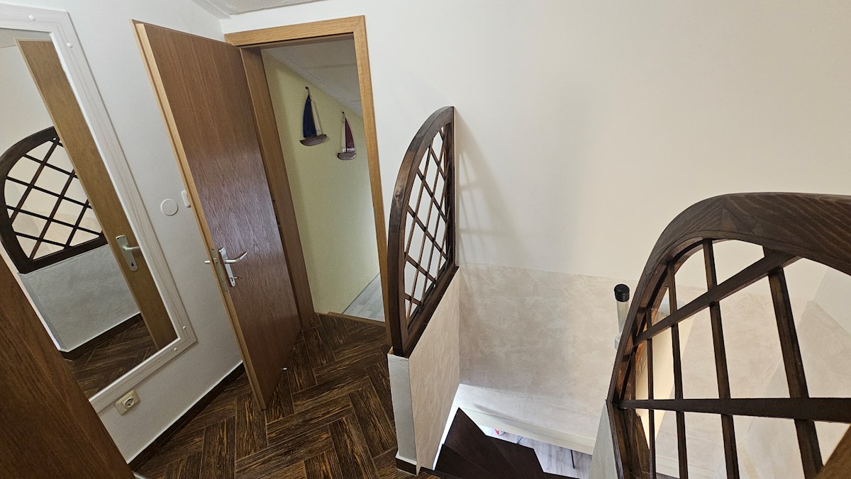 Immobili Istria, vendo appartamento, Novigrad-Cittanova, Mareda