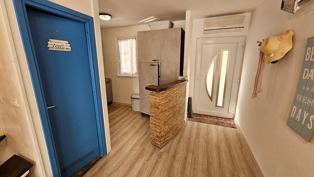 Immobili Istria, vendo appartamento, Novigrad-Cittanova, Mareda