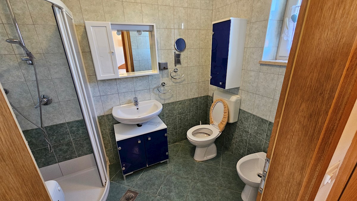 Immobili Istria, vendo appartamento, dintorni Novigrad-Cittanova