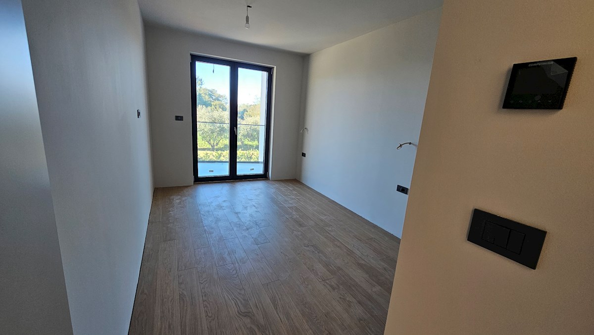 Immobili Istria, vendo appartamento, dintorni Umag-Umago