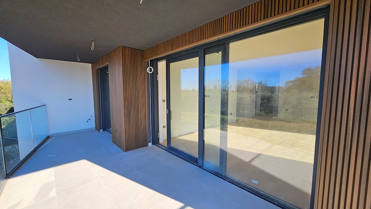 Immobili Istria, vendo appartamento, dintorni Umag-Umago