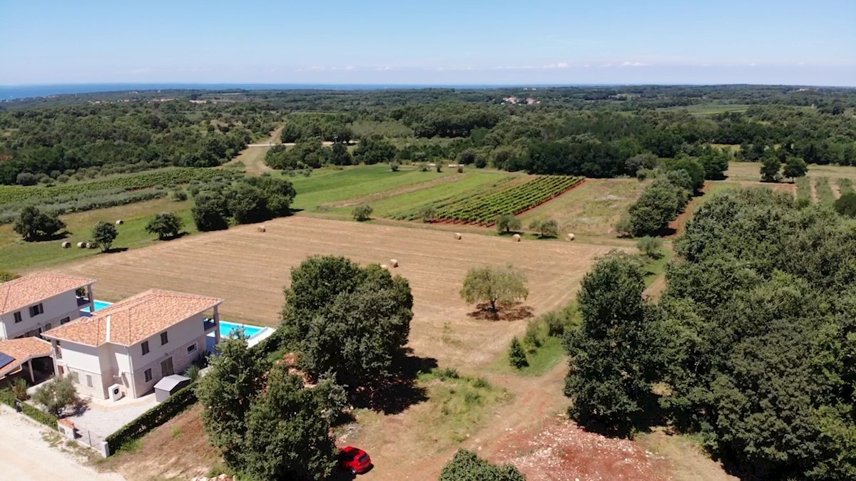 Immobiliare Istria, vendo terreno edificabile, dintorni Novigrad