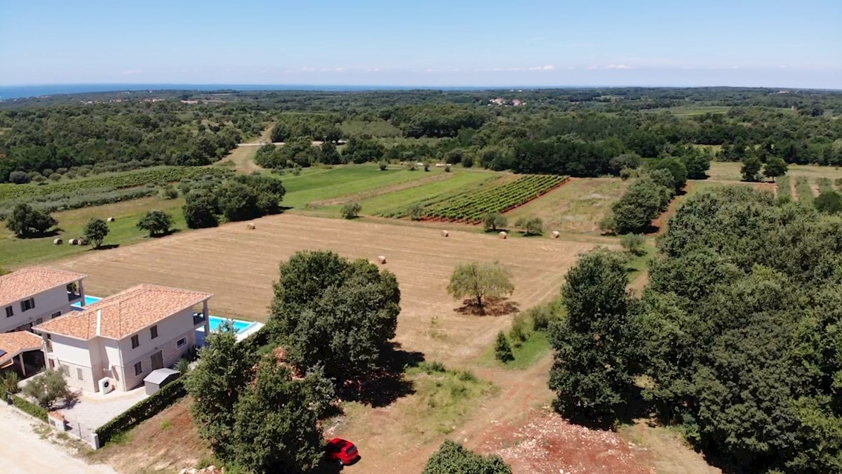 Immobiliare Istria, vendo terreno edificabile, dintorni Novigrad