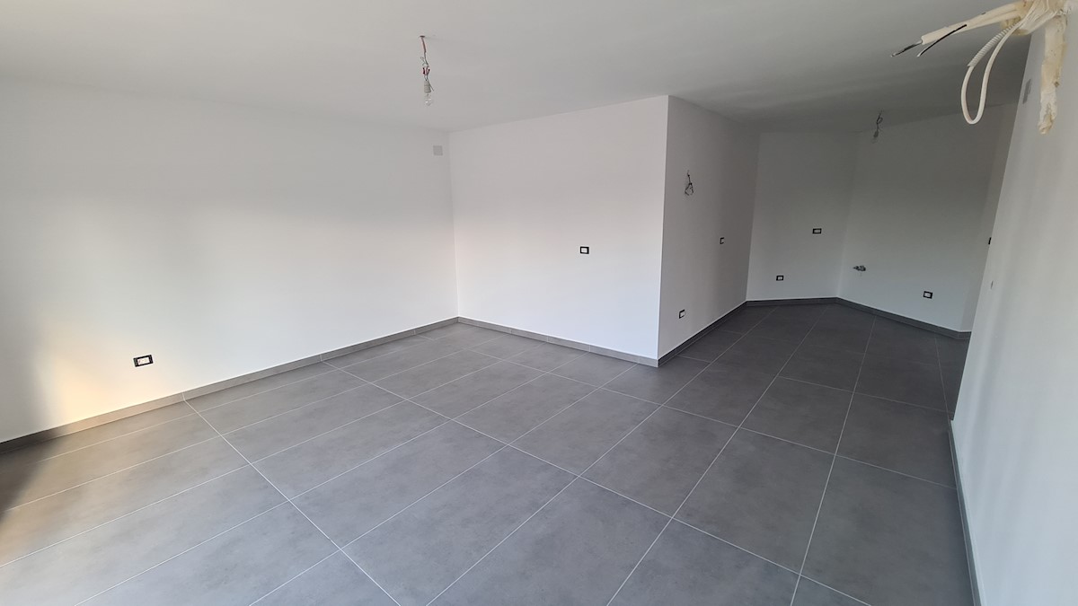 Immobili Istria, vendo appartamento, Umag, Savudrija
