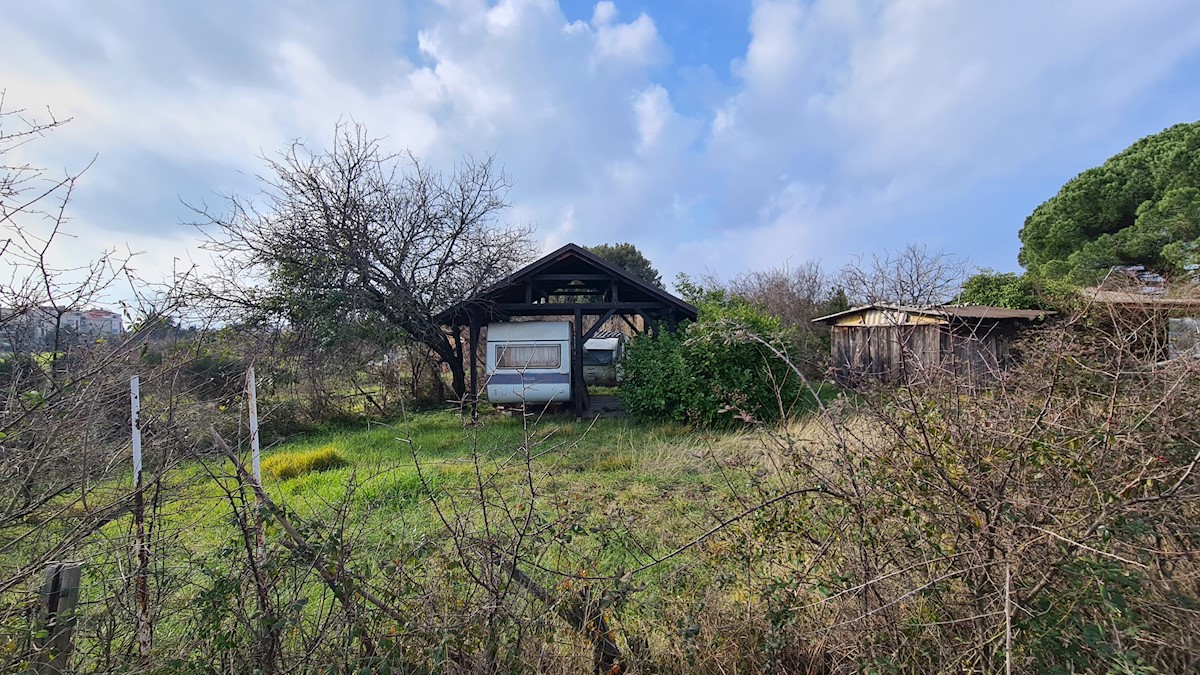 Immobiliare Istria, vendo terreno edificabile, Novigrad