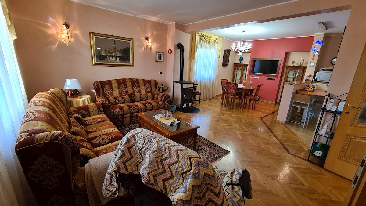 Immobili Istria, vendo casa di pietra, dintorni Buje-Buie