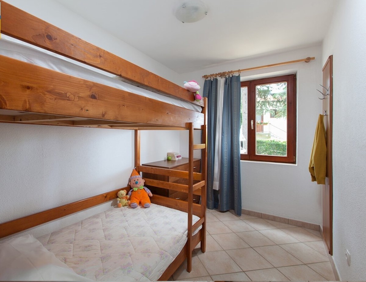 Immobili Istria, vendo casa con vista mare, vicino a Novigrad