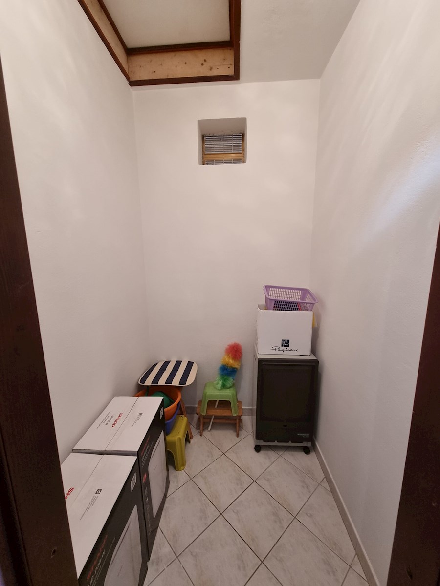 Immobili Istria, vendo casa, Parenzo-Poreč