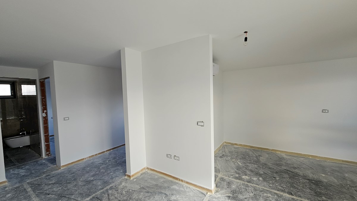 Immobili Istria, vendo apartamento moderno vicino il mare, dintorni Umag-Umago