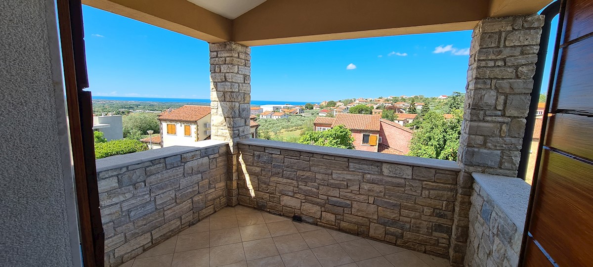 Immobili Istria, vendo casa di pietra, dintorni Poreč-Parenzo