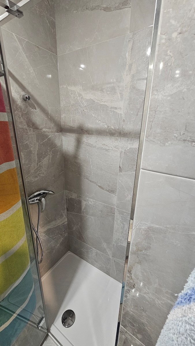 Immobili Istria, vendo appartamento, vicino il mare, Novigrad-Cittanova