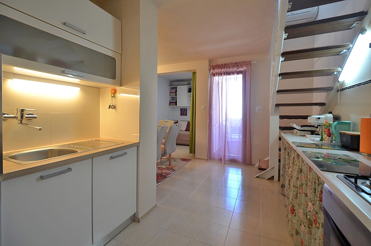 Immobili Istria, vendo appartamento, Novigrad-Cittanova