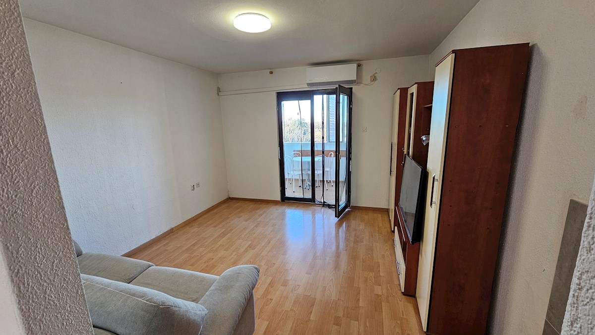 Immobili Istria, vendo appartamento vicino a Novigrad-Cittanova