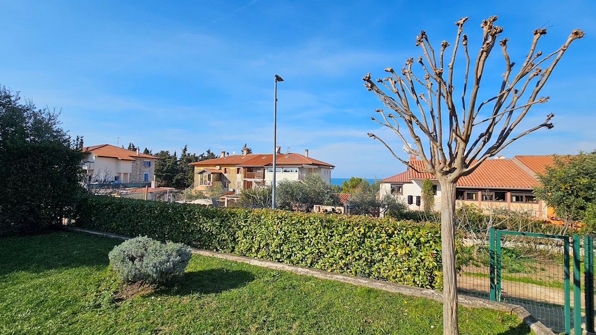 Immobili Istria, vendo casa con vista mare, Novigrad, dintorni