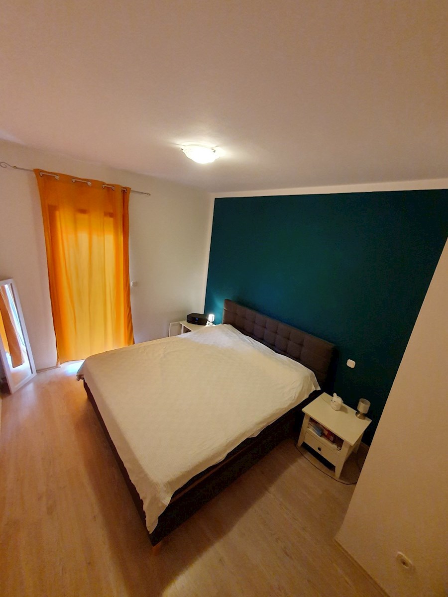 Immobili Istria, vendesi appartamento con giardino, Markovac, Višnjan