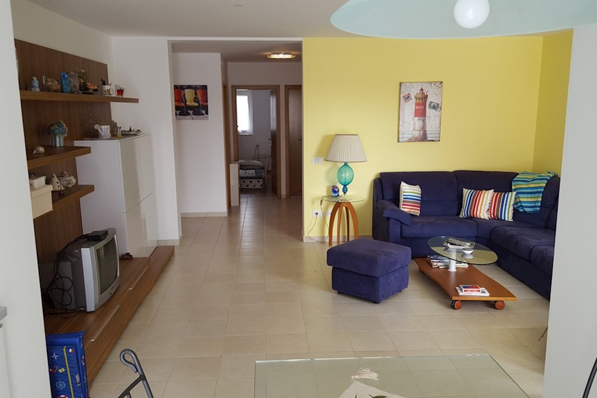 Immobili Istria, vendo appartamento, Novigrad-Cittanova, dintorni Novigrad-Cittanova