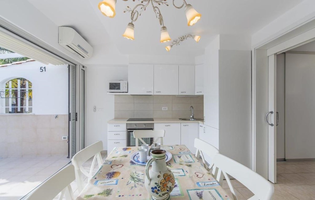 Immobili Istria, vendo casa, dintorni Novigrad-Cittanova