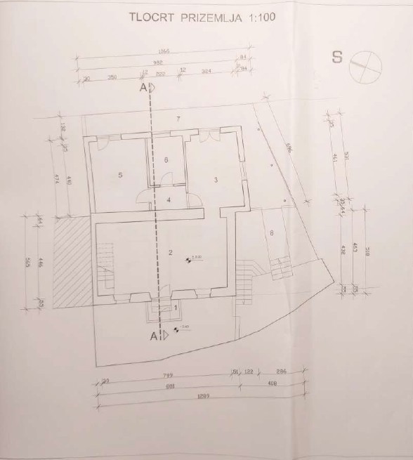 Pazin, casa con bellissima vista sul Monte Učka
