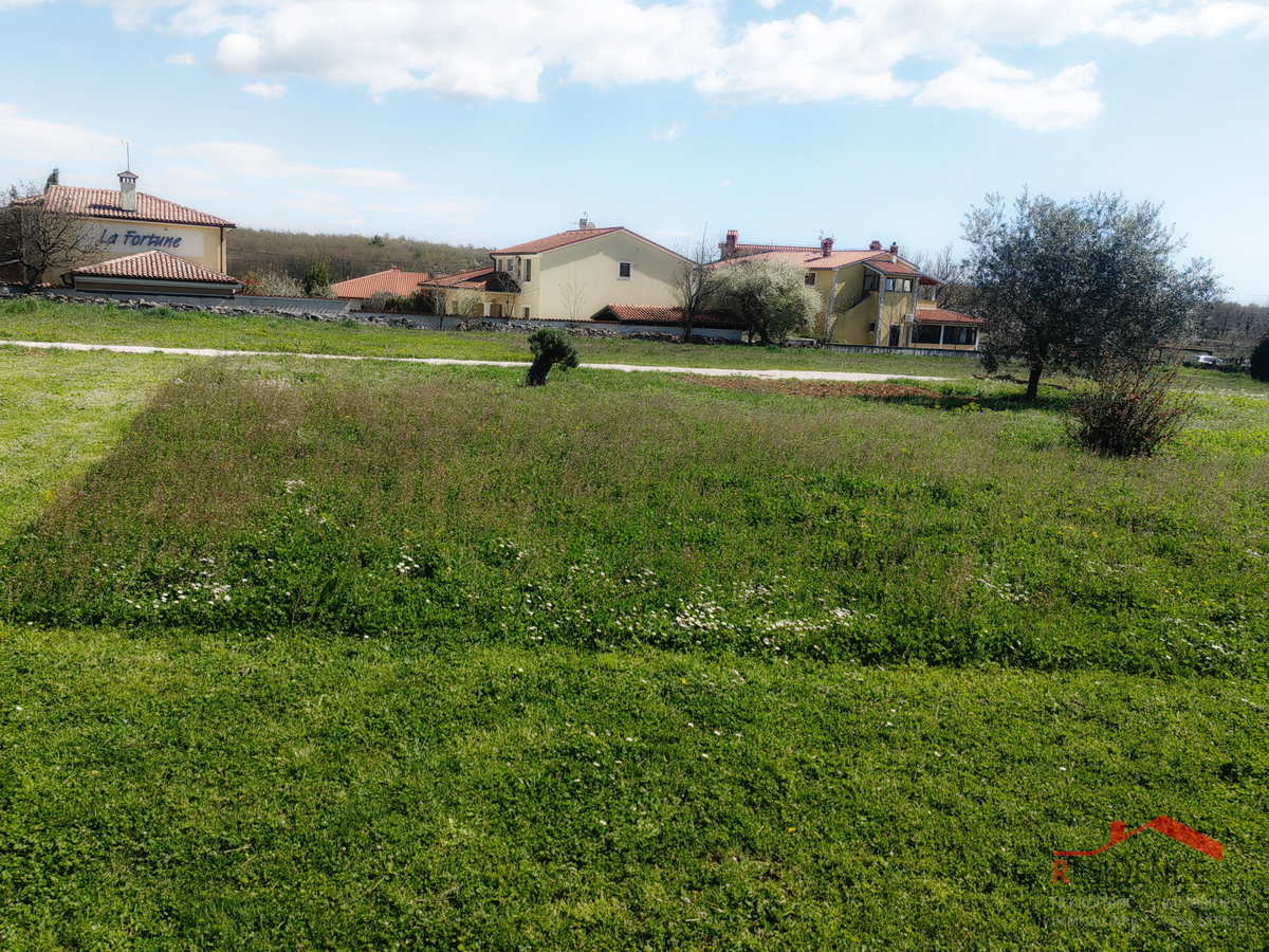Dignano, dintorni, terreno edificabile ad uso residenziale