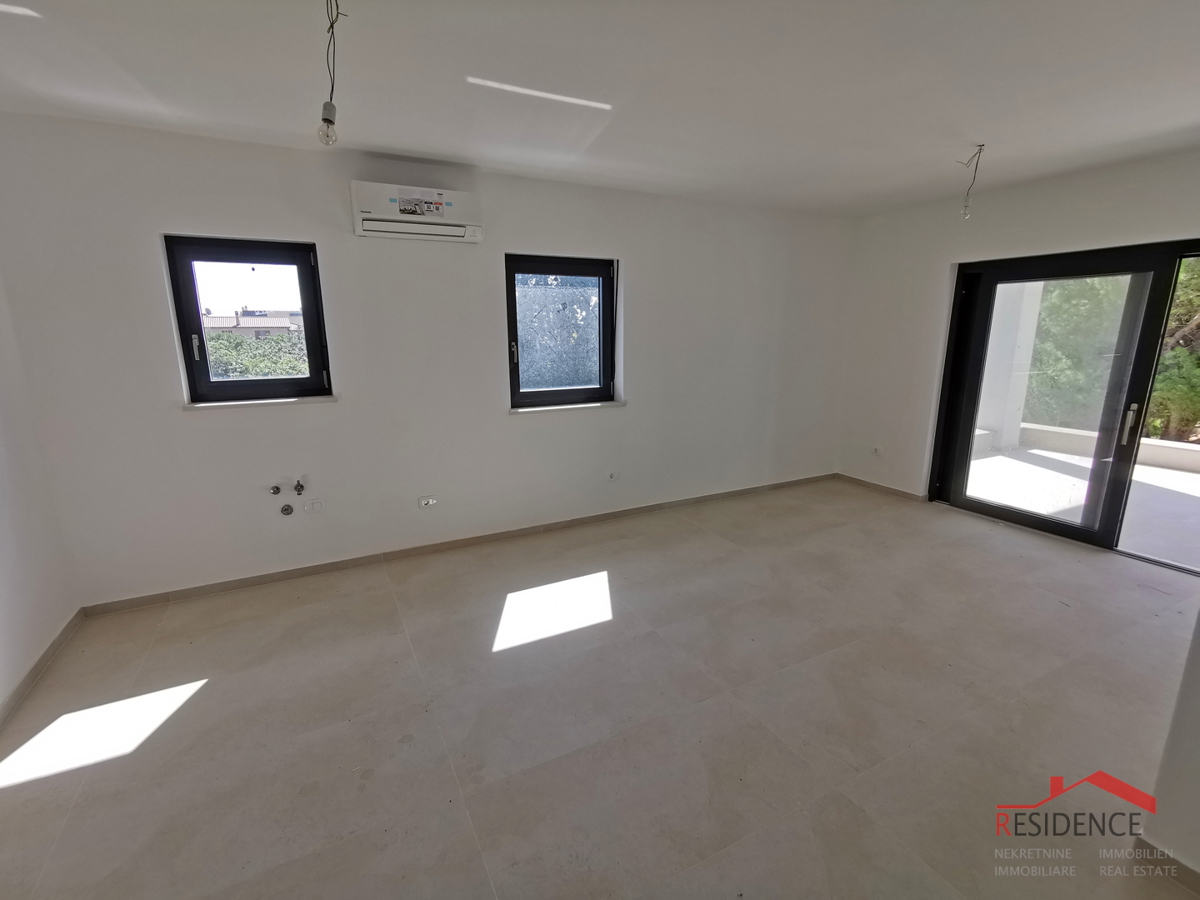 Medolino, nuovo edificio, appartamento, 2° piano, 3 camere da letto