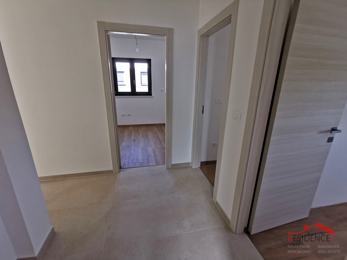 Medolino, nuovo edificio, appartamento, 2° piano, 3 camere da letto