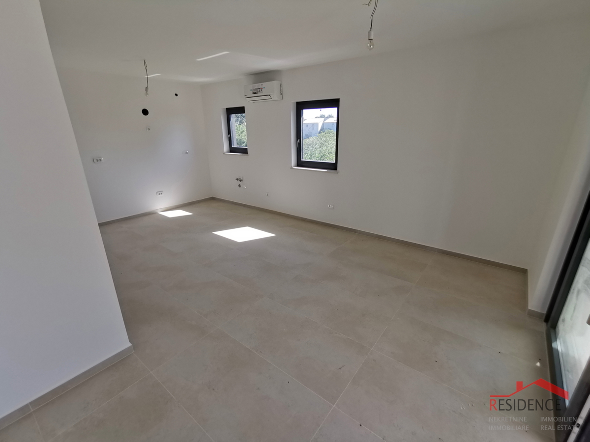 Medolino, nuovo edificio, appartamento, 2° piano, 3 camere da letto